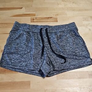 3 for $20 👟 GapFit Brushed Tech Jersey Athletic Shorts - Medium